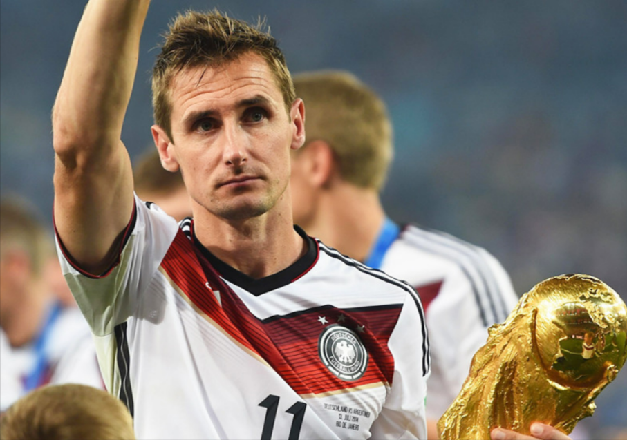 Fußball-Hammer! Miroslav Klose übernimmt deutschen Bundesliga-Traditionsverein als Trainer!